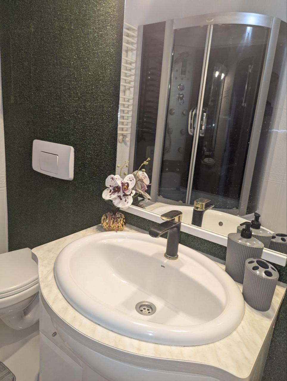 Центр Либідь Плаза Новобудова Провулок Лапушкіна 9 Apartment Khmelʼnytsʼkyy Екстериор снимка